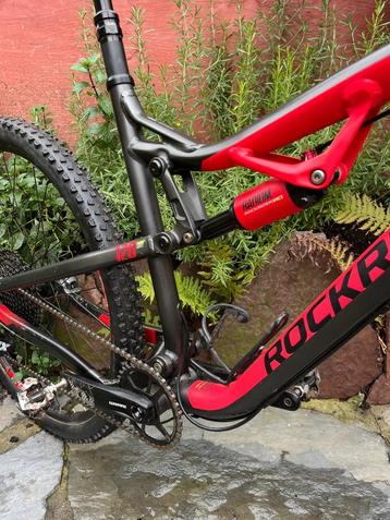 Mountainbike Full Suspension als nieuw beschikbaar voor biedingen