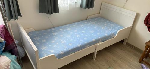 IKEA sundvik meegroeibed met meegroei matras omsint, Enfants & Bébés, Chambre d'enfant | Lits, Comme neuf, Matelas, Enlèvement ou Envoi