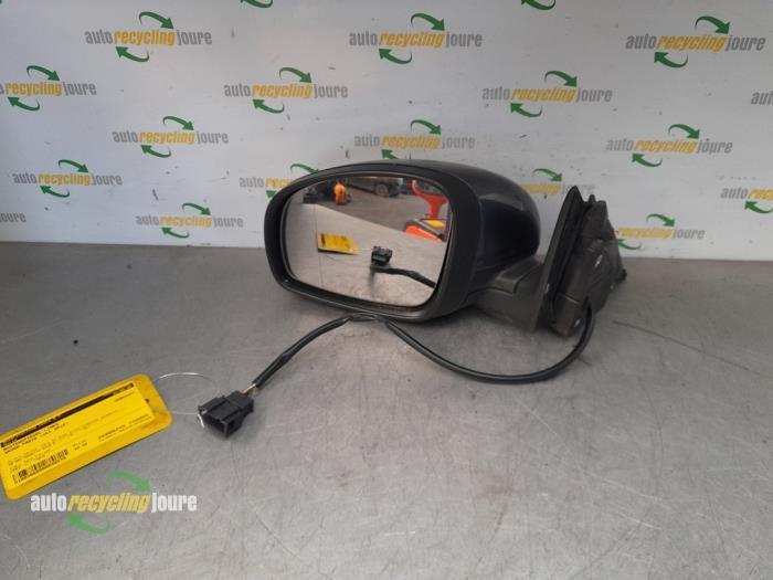 Buitenspiegel links van een Skoda Fabia, Auto-onderdelen, Spiegels, Skoda, Gebruikt, 3 maanden garantie