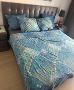 Slaapkamer : volledig bed met 2 nachtkastjes, Ophalen, Tweepersoons, Zo goed als nieuw, 180 cm