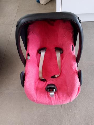 Maxi cosi Pebble beschikbaar voor biedingen