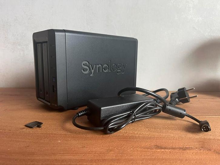 NAS Synology d’occasion - DS718+ ( sans disques durs ), Computers en Software, NAS, Gebruikt, Ophalen