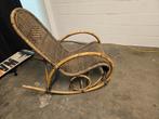 Mooie verzorgde rieten schommelstoel., Ophalen