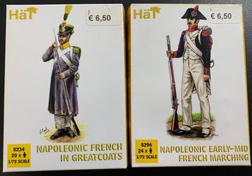 CHAPEAU 8296 + 8234 figurines napoléoniennes 1/72 (44 pièces