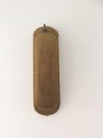 Vintage woonaccesoire / borstel op plank in fluweel, Antiek en Kunst, Ophalen of Verzenden