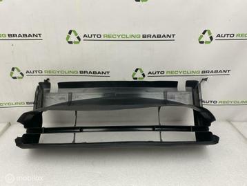 Luchtgeleider BMW 1 Serie F20 F21 LCI NIEUW ORIG 51747383771 beschikbaar voor biedingen