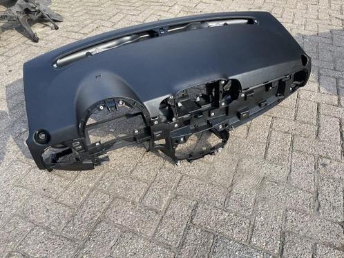 DASHBOARD zwart Abarth 500 / 595 / 695 (01-2008/-), Auto-onderdelen, Dashboard en Schakelaars, Overige automerken, Gebruikt