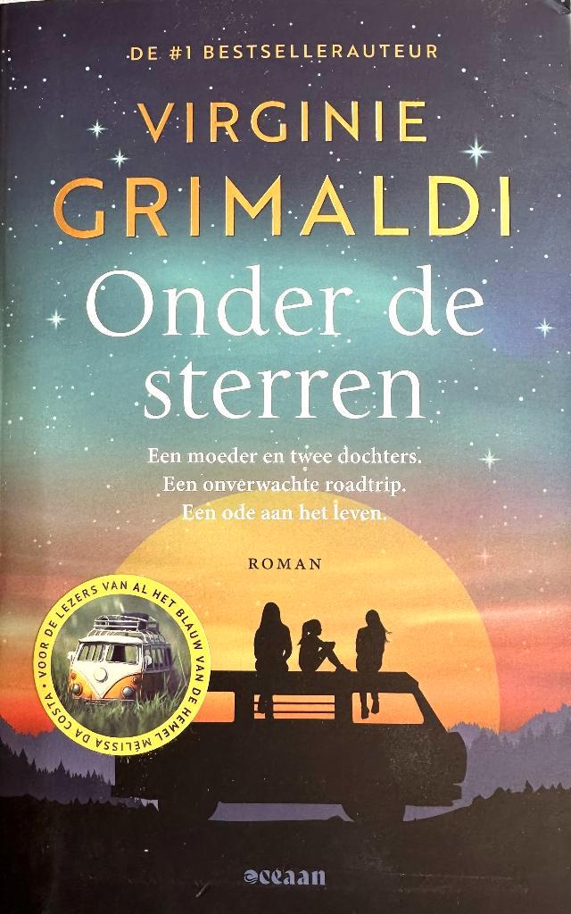 ONDER DE STERREN Virginie Grimaldi, Boeken, Romans, Zo goed als nieuw, Europa overig, Ophalen of Verzenden