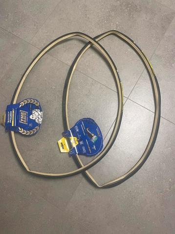 Tubes michelin power competition beschikbaar voor biedingen