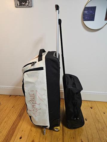 2 sac de voyages  beschikbaar voor biedingen