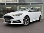 Ford Focus ST / CARPLAY / HEATED RECARO SEATS / SENSOREN /, Autos, Achat, Euro 6, Entreprise, Boîte manuelle