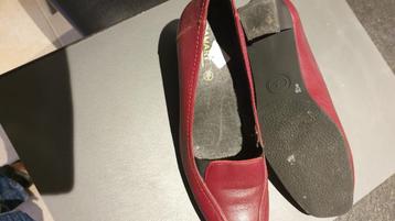 1 PAAR DAMESSCHOENEN BORDEAUX beschikbaar voor biedingen