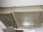 Eetplaats + Geriefelijke kast (2-delig) + Salontafel, Ophalen, Gebruikt, Meubilair