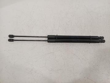 GASDRUKVEERSET ACHTER Volkswagen Golf VII Variant (AUVV) beschikbaar voor biedingen