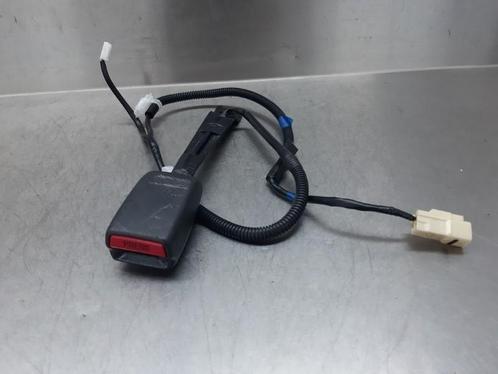 GORDELSLOT RECHTS VOOR Toyota Urban Cruiser, Auto-onderdelen, Interieur en Bekleding, Toyota, Gebruikt