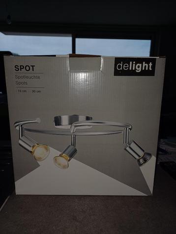 Plafondlamp met 3 spots (4 lampen inbegrepen) beschikbaar voor biedingen