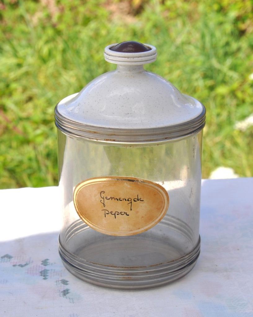 pot en plastique conservation epice, Enlèvement ou Envoi, Utilisé, Autres matériaux, Récipient(s)