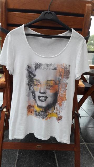 Mooie t-shirt merk Romeo & Julieta, L...als nieuw  beschikbaar voor biedingen