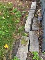 6 grote betonnen stenen - gratis, Tuin en Terras, Ophalen, Gebruikt, Overige typen, Minder dan 25 cm