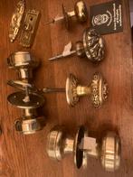 Deur kloppers, Ophalen, Brons