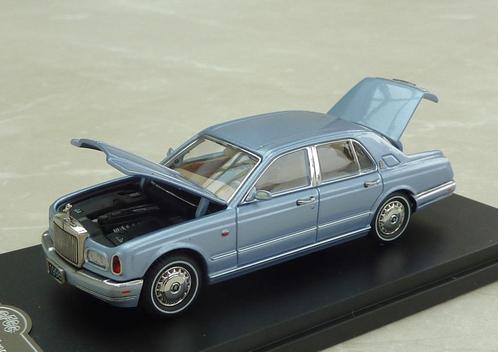 schaal 1-64 1998 Rolls-Royce Silver Seraph zilverblauw, Hobby en Vrije tijd, Modelauto's | Overige schalen, Nieuw, Auto, Ophalen of Verzenden