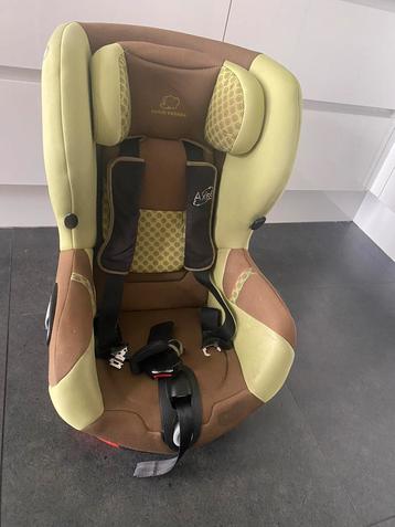 Autostoel Bébéconfort axiss draaibare autostoel groen bruin