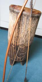 Afrikaanse trom en gebruiksvoorwerpen uit Afrika, Ophalen of Verzenden