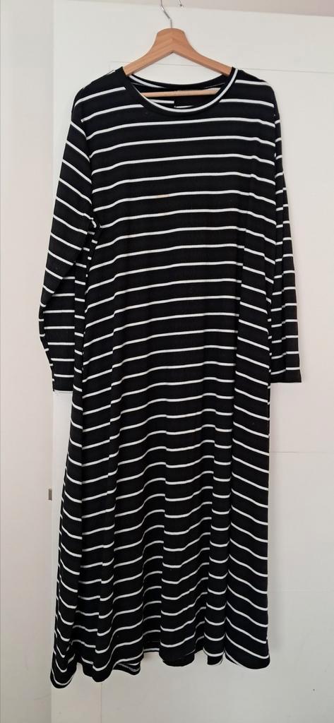 Zwart wit gestreept kleed - lang jurk, Kleding | Dames, Grote Maten, Gedragen, Jurk, Wit, Ophalen of Verzenden