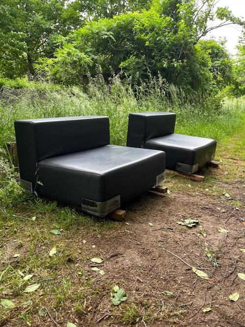 Kartell Plastics sofa zwart x2, Huis en Inrichting, Zetels | Zetels, Gebruikt, Rechte bank, Eenpersoons, Minder dan 150 cm, 75 tot 100 cm