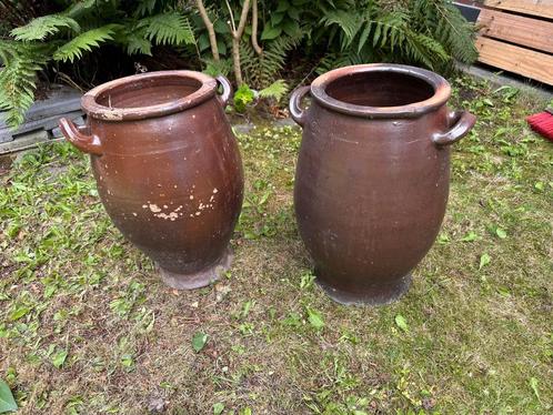 Twee authentieke geglazuurde aardewerken kruiken, Tuin en Terras, Bloempotten, Gebruikt, Aardewerk, Tuin, 40 tot 70 cm, 25 tot 40 cm