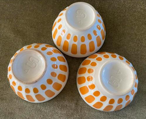 Drie oude spoelbollen Digoin Sarregemine, Huis en Inrichting, Keuken | Servies, Gebruikt, Kop(pen) en/of Schotel(s), Overige stijlen