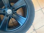 Winterbanden op velg , good/ year/ Mak M+S 235/55R17 103v, Auto-onderdelen, Banden en Velgen, Ophalen, Banden en Velgen, 17 inch