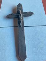 Antiek kruis, Ophalen