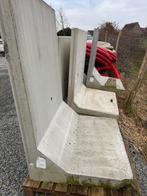 L en béton à vendre, Doe-het-zelf en Bouw, Ophalen, Zo goed als nieuw