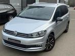 Volkswagen Touran 2.0 TDI 115 DSG7 5pl IQ.Drive 198,000KLM, Auto's, Automaat, Monovolume, Bedrijf, Diesel