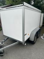 Aanhangwagen hapert, Ophalen, Zo goed als nieuw