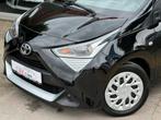 TOYOTA AYGO 1.0I 72PK |CAMERA | AIRCO | LED | BLUETOOTH |, 4 zetels, Stof, Zwart, 5 deurs
