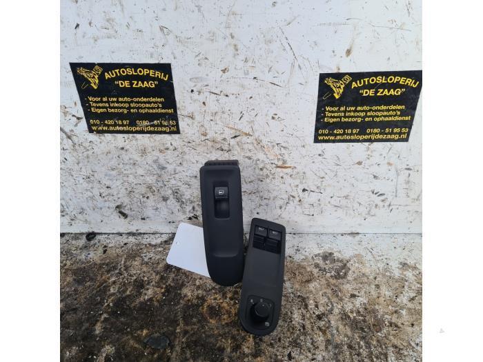 Elektrisch Raam Schakelaar van een Volkswagen Golf, Auto-onderdelen, Dashboard en Schakelaars, Volkswagen, Gebruikt, 3 maanden garantie