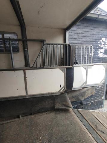 Paarden hekken beschikbaar voor biedingen