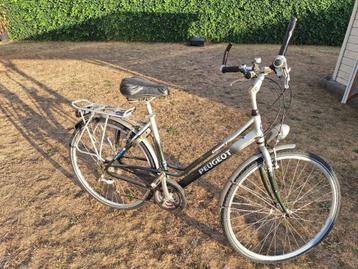 Damesfiets beschikbaar voor biedingen