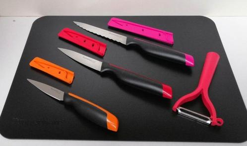 Tupperware Planche - Couteau x 3 + Éplucheur Horizontale, Maison & Meubles, Cuisine| Tupperware, Utilisé, Autres types, Orange