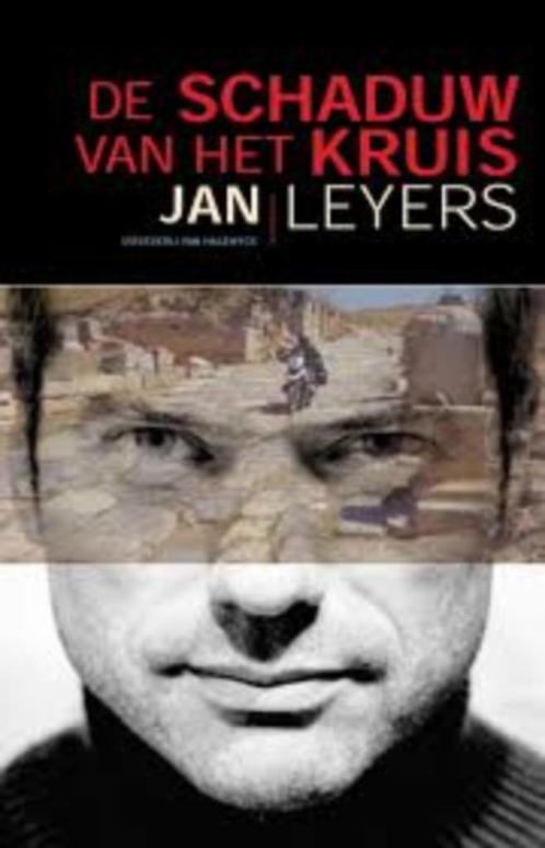 De schaduw van het Kruis|Jan Leyers 9056173987, Boeken, Politiek en Maatschappij, Gelezen, Maatschappij en Samenleving, Ophalen of Verzenden