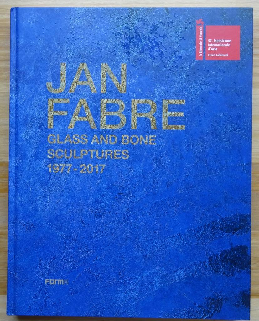 Jan Fabre 2017 Glass and Bone sculptures 1977-2017 - Biennal, Ophalen of Verzenden, Nieuw, Beeldhouwkunst