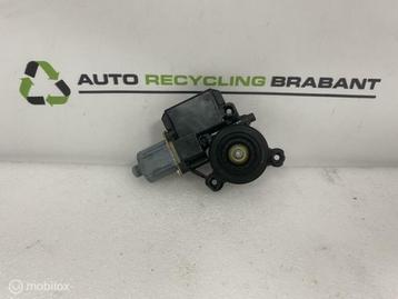 Raammotor Rechts Voor Volkswagen Polo 6R ORIG 6R0959802T beschikbaar voor biedingen