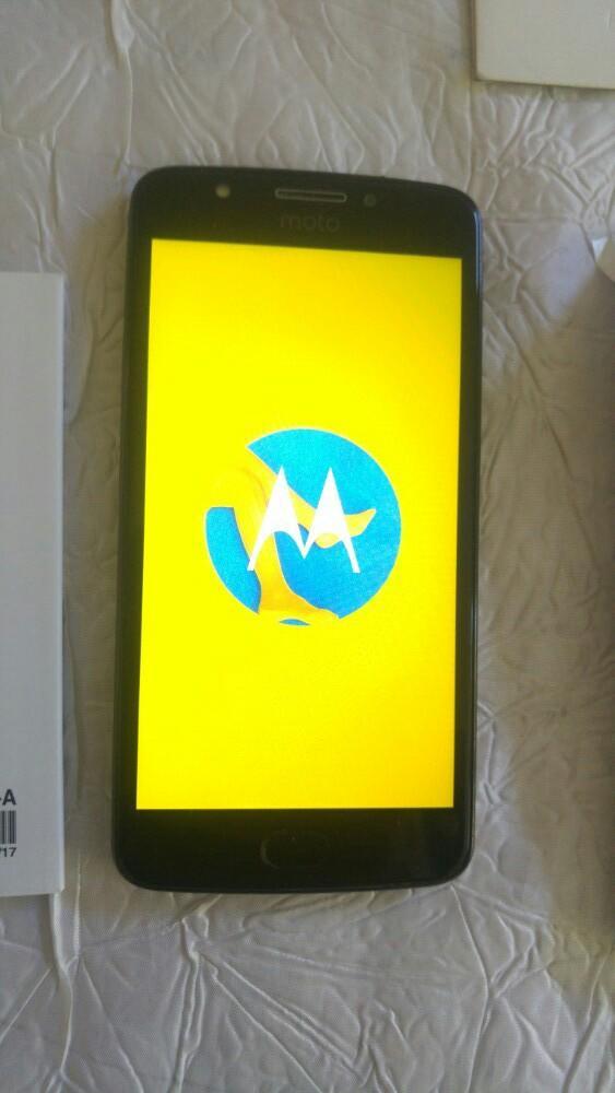 Gsm smartphone motorola moto e4, Télécoms, Téléphonie mobile | Motorola, Utilisé, Enlèvement ou Envoi