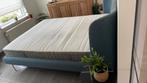 Bed met matras, Huis en Inrichting, Ophalen, Blauw, Tweepersoons, Zo goed als nieuw