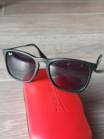 zonnebril ray-ban unisex dames/heren.type : chris. beschikbaar voor biedingen