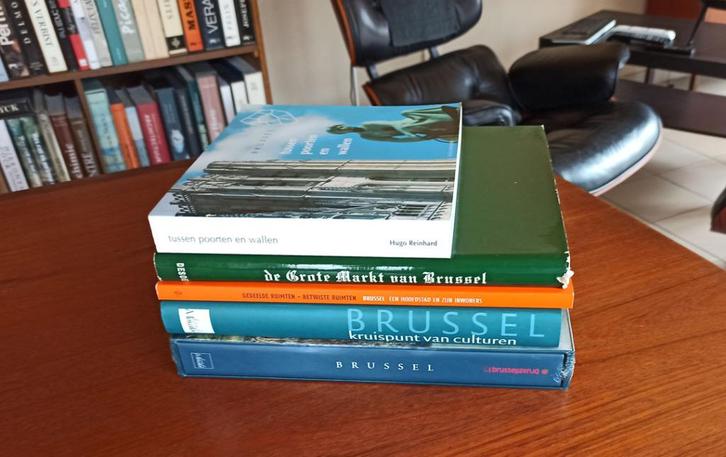5 x Brussel, Boeken, Stock en Verzamelingen, Ophalen of Verzenden
