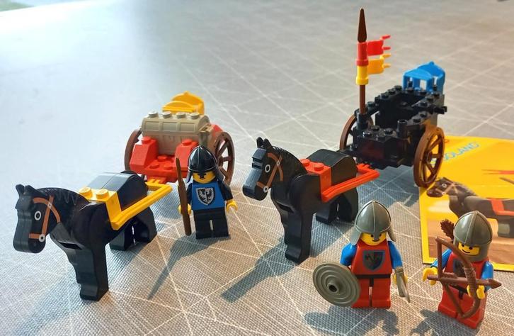 Lego Castle set 6011 + set 6022, Kinderen en Baby's, Speelgoed | Duplo en Lego, Zo goed als nieuw, Lego, Complete set, Verzenden