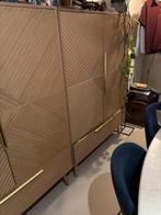 Axelle - Armoire 2 portes 1 tiroir sculptée, Enlèvement